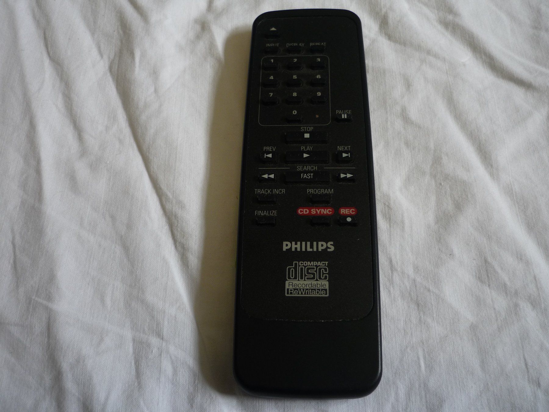 Philips Telecomandi: Fernbedienung Philips - Compact Disc Player - Re Writable – Usato da Beringen venduto da Flatretriever