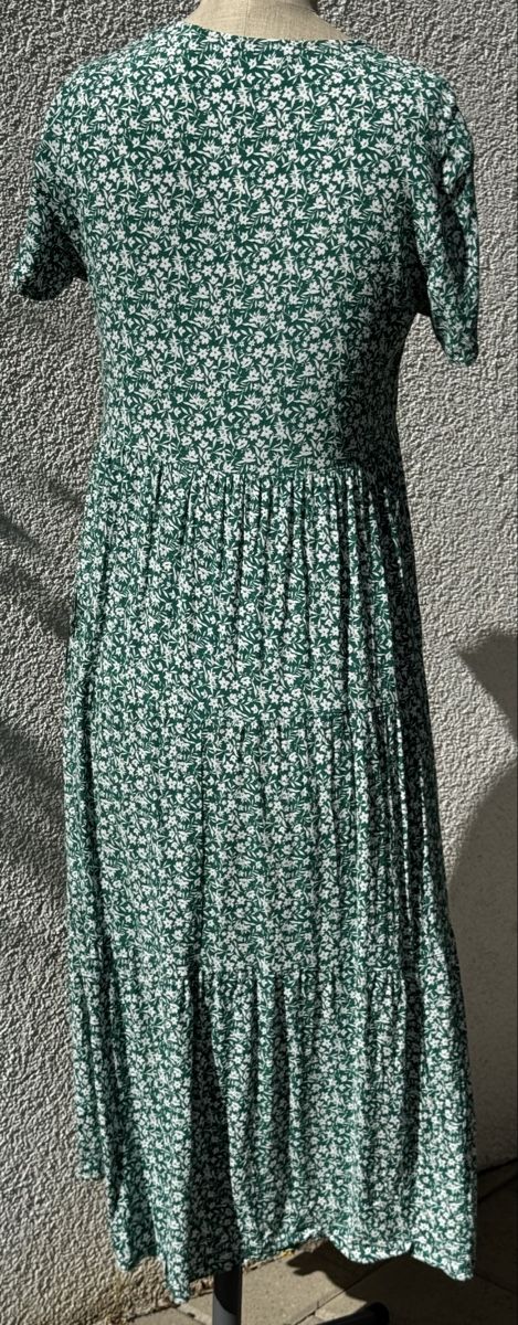 Vestiti: Kleid Lefties Gr. S Grün mit Blumen – Usato da Zürich venduto da SesePorti 2