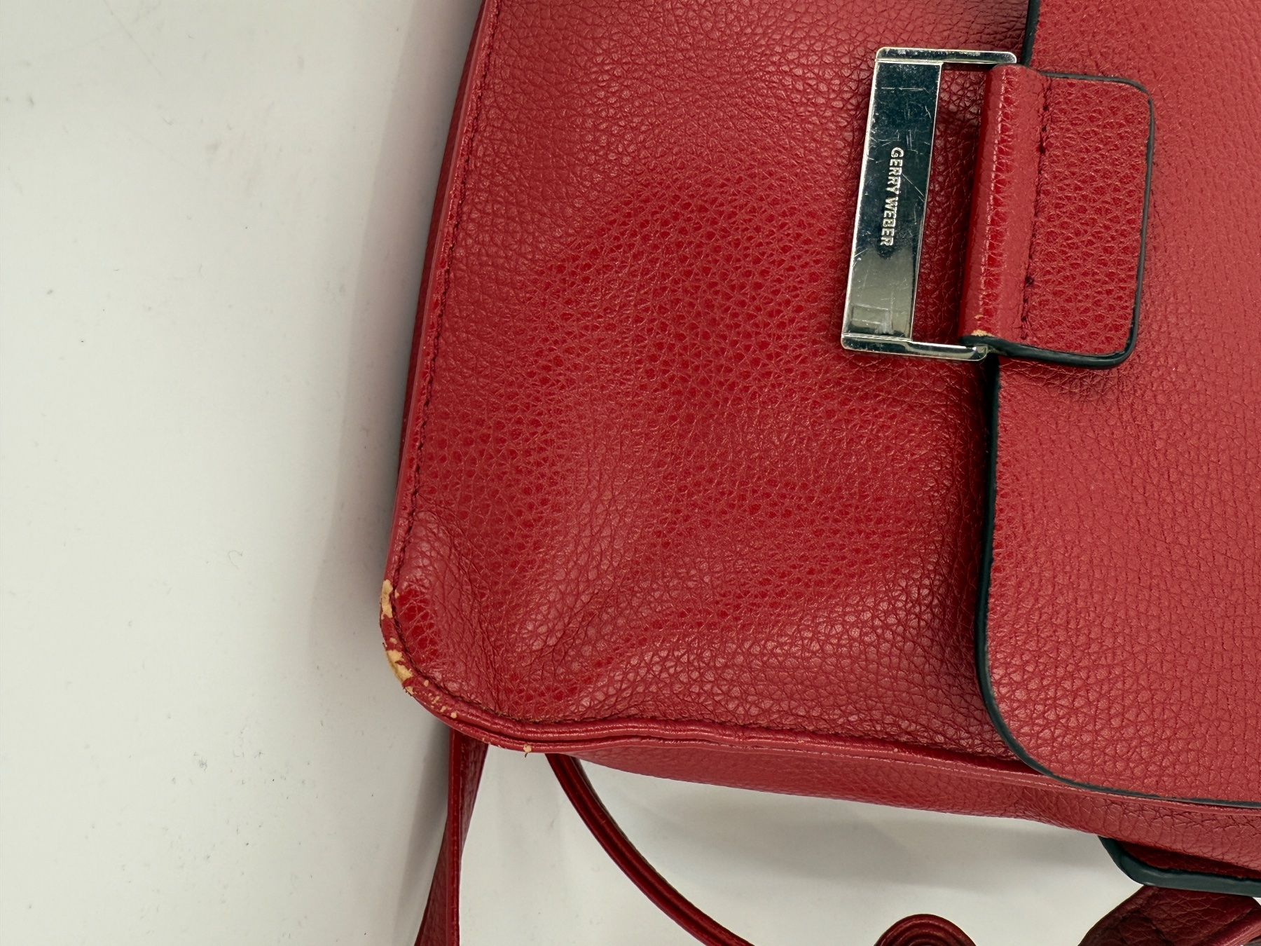 Gerry Weber Taschen für Damen: Gerry Weber Handtasche, bordeauxrot – Gebraucht aus Auenstein von moin. 1