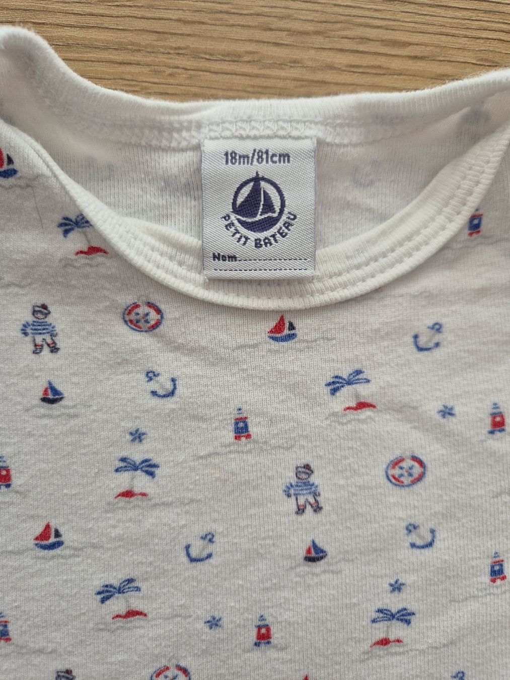 Petit Bateau Biancheria intima: Body Petit Bateau, taille 18 mois – Usato da Genève venduto da Dessmore 1