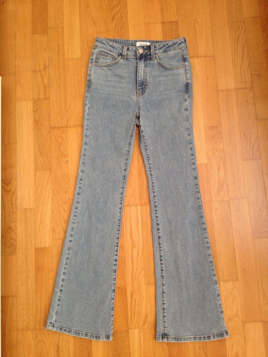 Guess Jeans: Jeans Guess – D'occasion à Dübendorf par Fip05