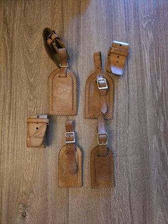Louis Vuitton Anhänger Leder Taschen Koffer ec.