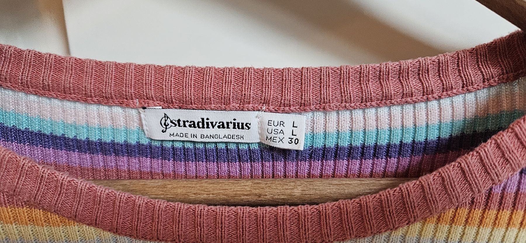 Stradivarius Pullover & Sweatshirts: Pullover Stradivarius gestreift – Gebraucht aus Rombach von ThriftBetter 2