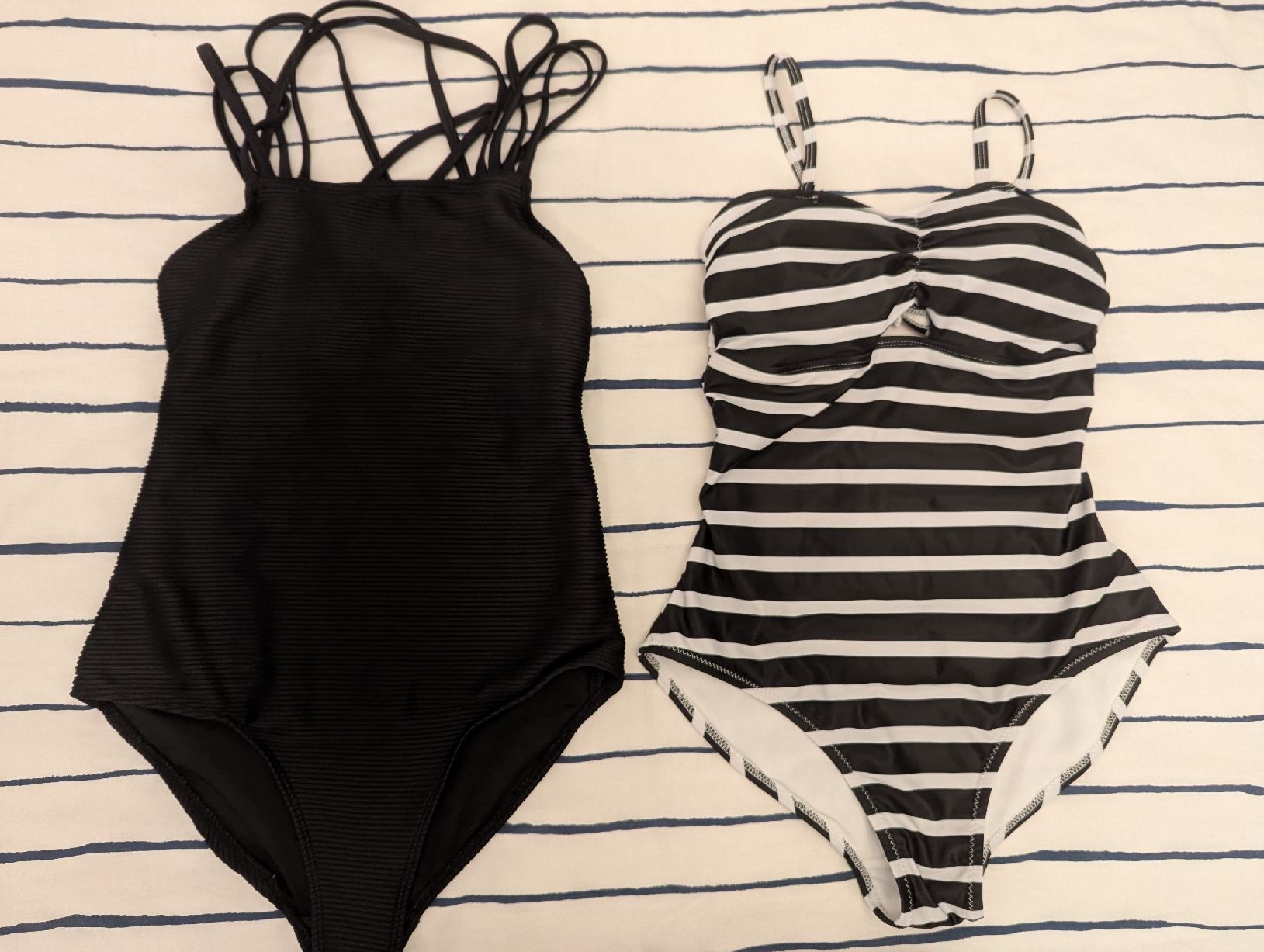 Costumi da bagno & Bikini: Badeanzug Grösse 36 – Nuovo (secondo la descrizione) da Wallisellen venduto da Taurusit