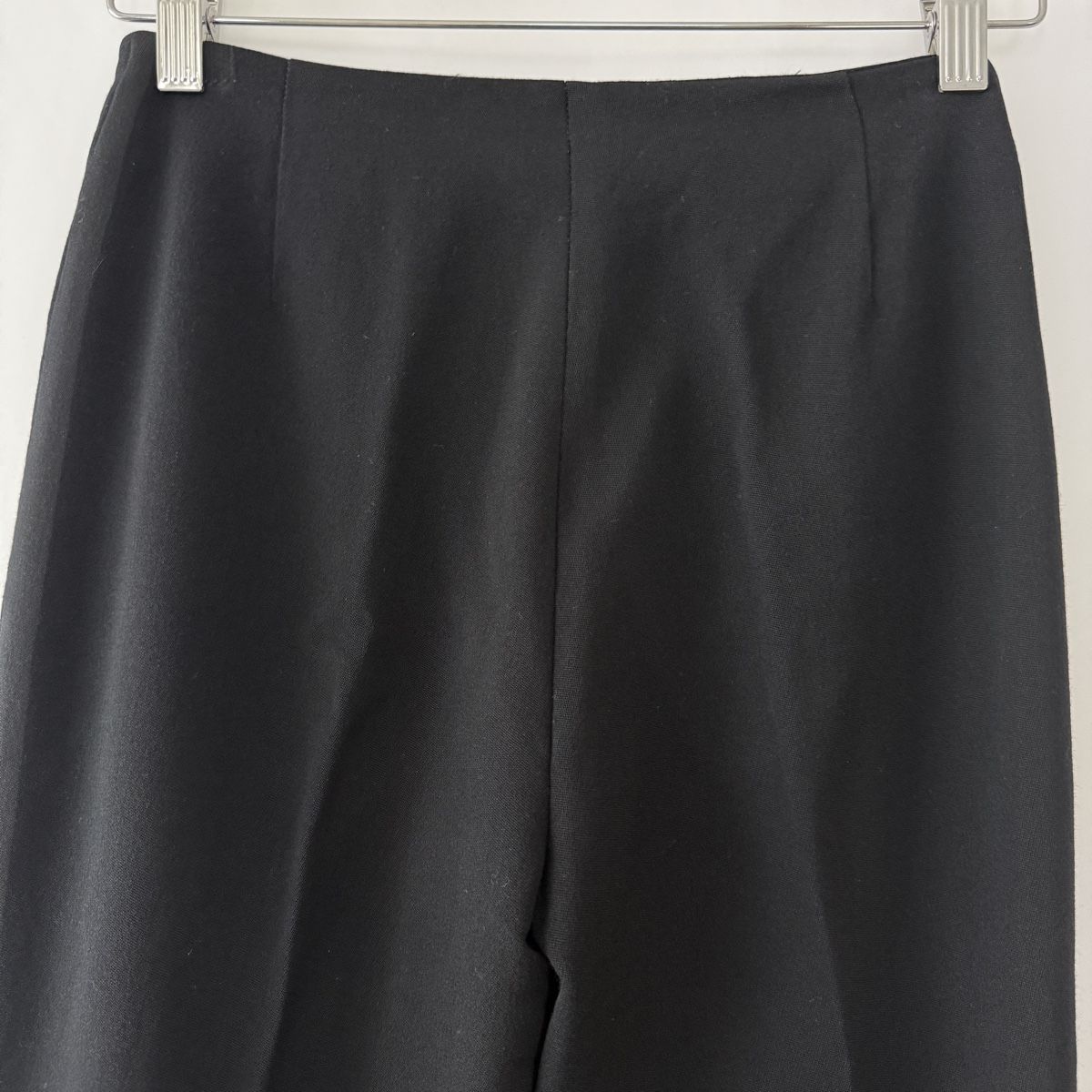 Pantaloni: GABRIELLE TOMASKO Wool Pants – Usato da Freienbach venduto da Avviivva_Shop 5