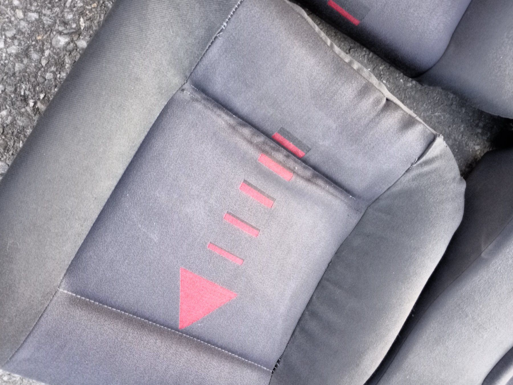 Tutti pezzi di ricambio auto: Intérieur Polo gti 6n2 – Usato da Fey venduto da adrian1044 5