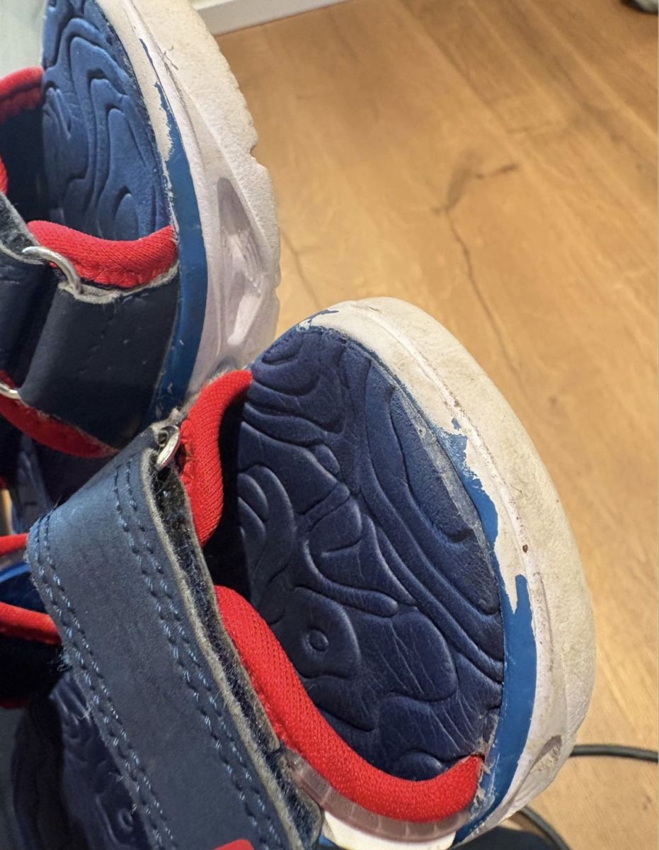 Primigi Scarpe per ragazzi: Leuchtsandalen Primigi Spiderman gr.28 – Usato da Birrhard venduto da kristiii 3