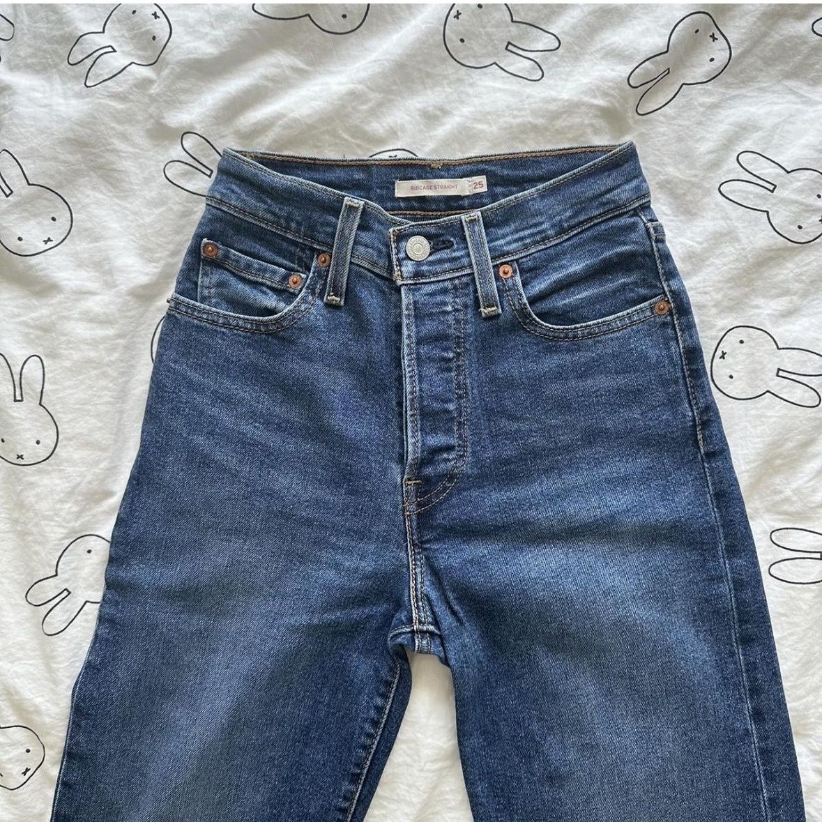 Levi's Jeans: LEVI‘S high waist jeans – Gebraucht aus Effretikon von aimslee 2