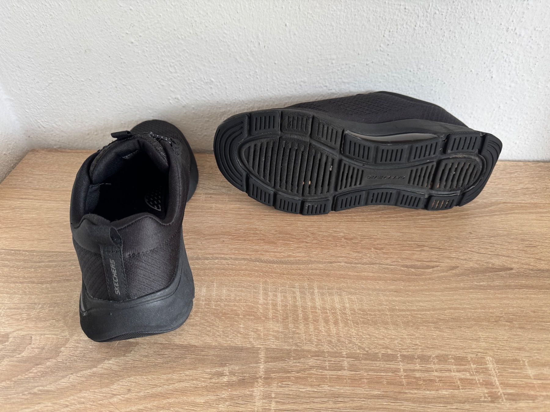 Scarpe da donna: Skechers Damen grösse 41 – Usato da Frauenfeld venduto da lona05 5