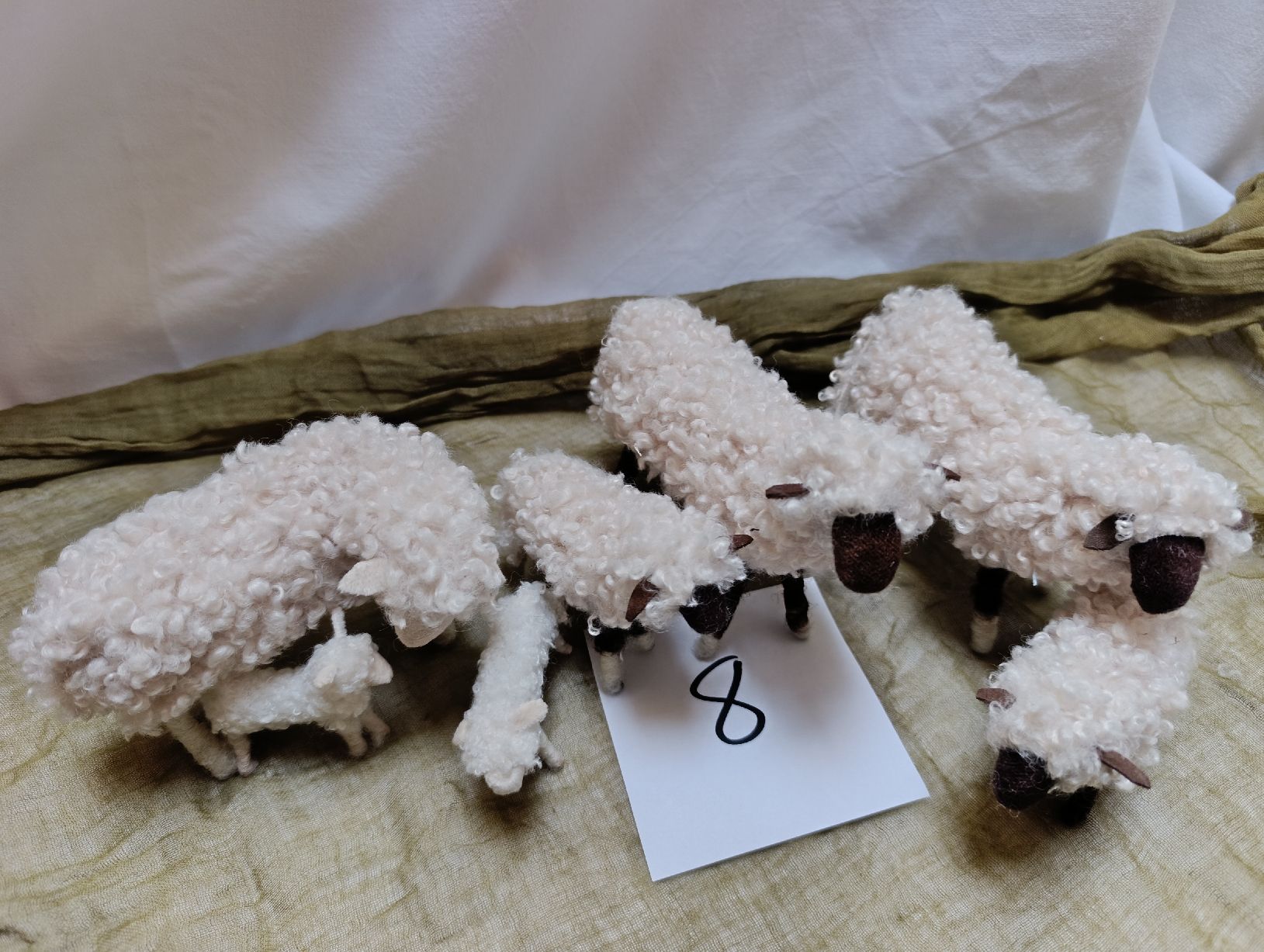 Figuren: Schwarzenberger Krippenfiguren 7  Schafe – Neu (gemäss Beschreibung) aus Oberarth von sil_9dfs