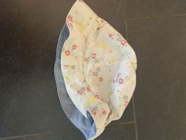 Sommerhut für Kinder mit Blumenmuster