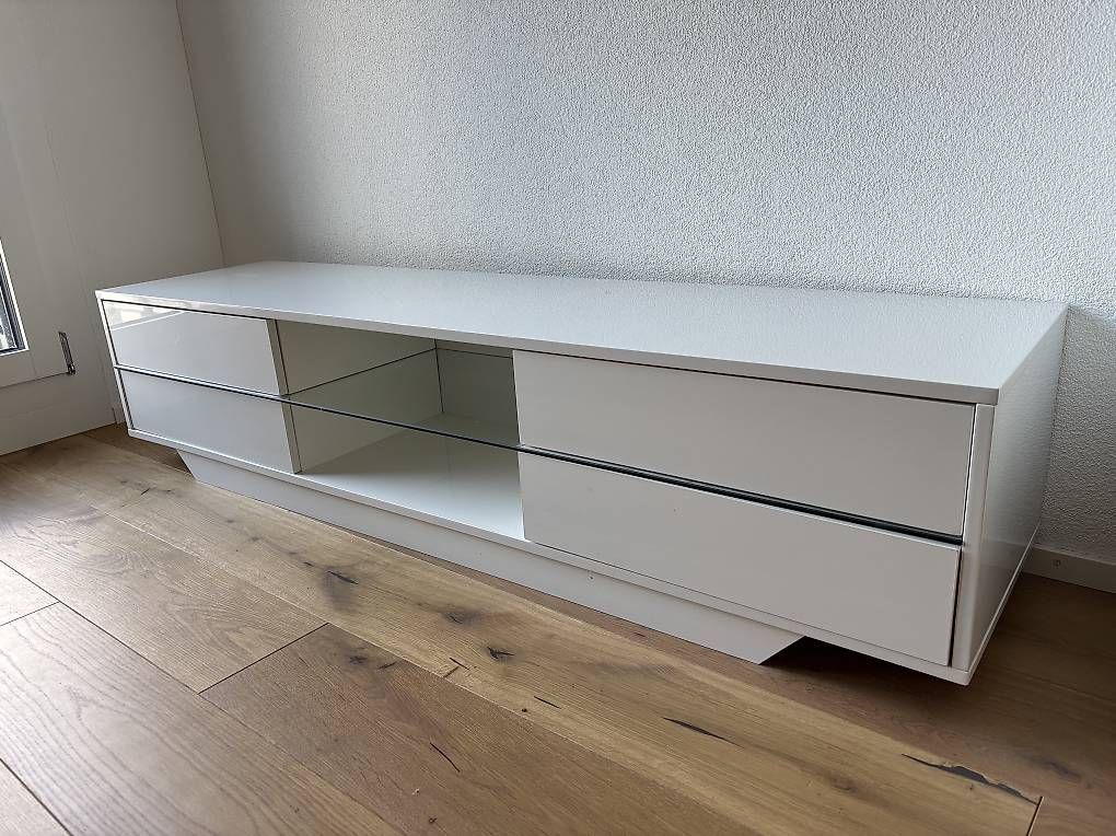 Mobili TV: TV Board – Usato da Horw venduto da Riegel14 1