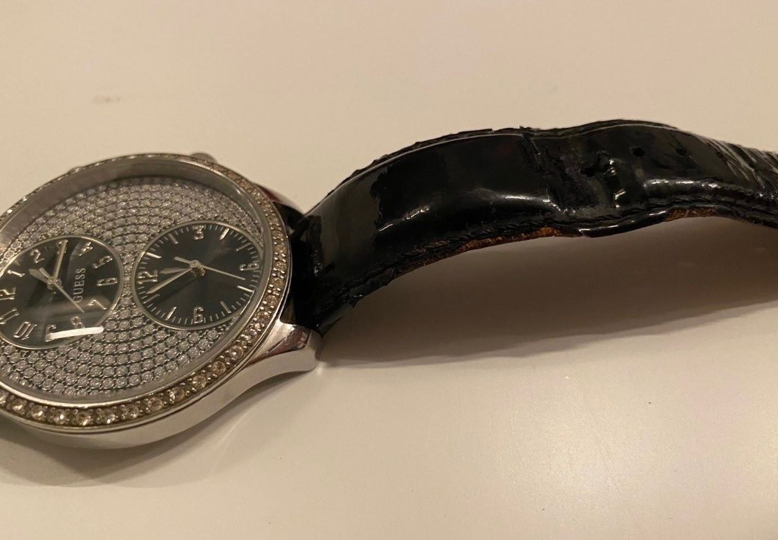 Guess Montres: Guess Damen Uhr – D'occasion à Glattpark par Kleider_shop 2