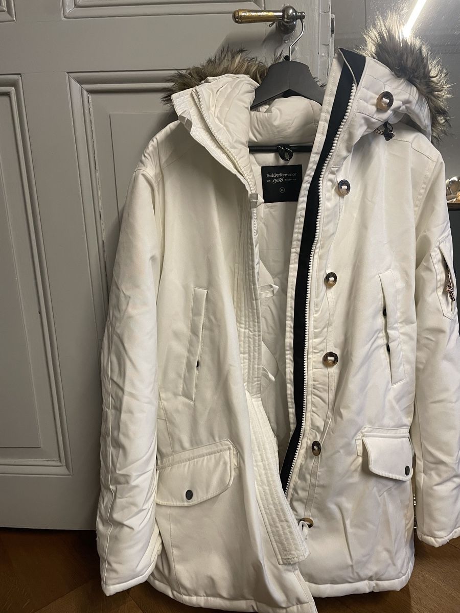 Peak Performance Giacche: Peak Performance - Winterjacke – Nuovo (secondo la descrizione) da Bern venduto da llline