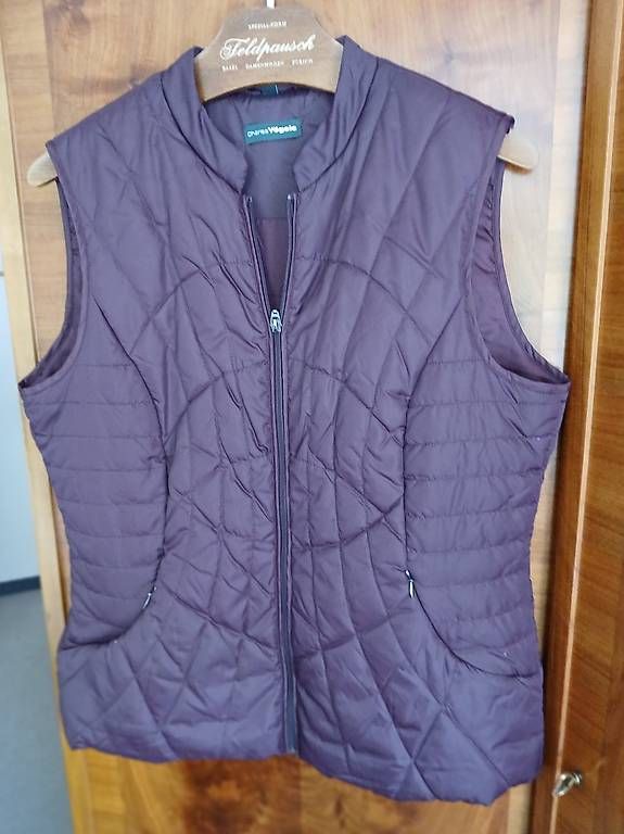 Gilet & Giacche senza maniche: Gilet weinrot – Usato da Arlesheim venduto da edmss