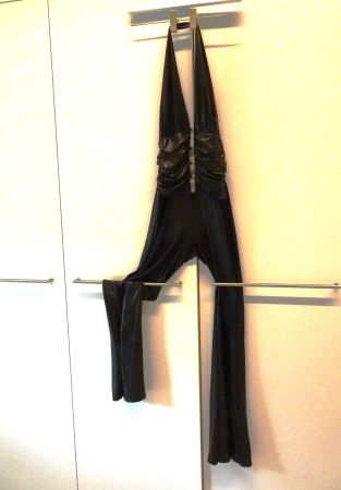 Uni schwarzer sexy Overall im Wetlook Gr. XS - 260235