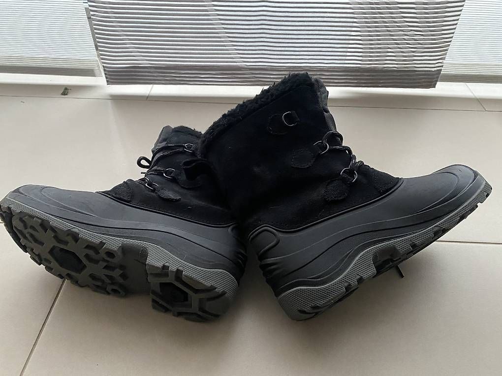 Scarpe da uomo: Winterschuhe Gr 34-35 Fribbo – Usato da Basel venduto da svetlana010 2