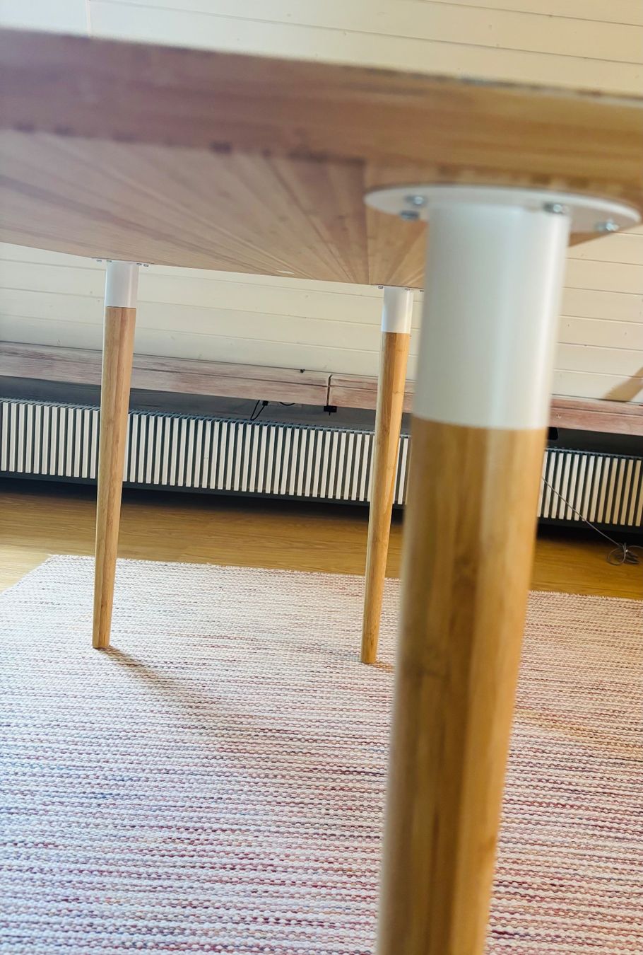 Ikea Scrivanie: IKEA HILVER Schreibtisch aus Bambus – Usato da Winterthur venduto da Althea68 1
