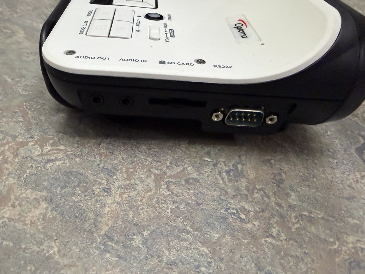 Proiettori: Optoma Dokumentenkamera DC556 4K – Usato da Uznach venduto da pegasus101 4