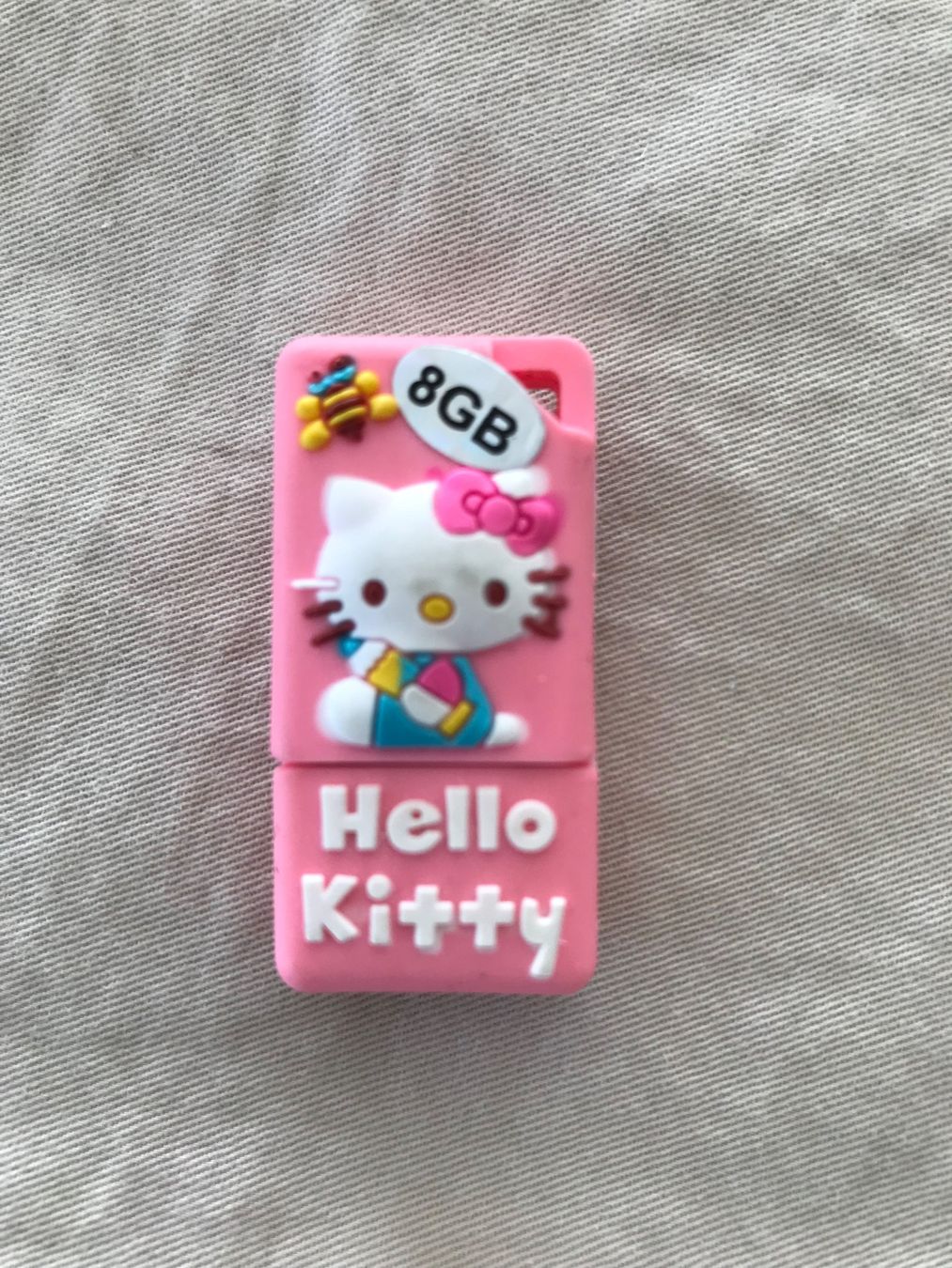 Chiavette USB: Hello Kitty USB Stick 8 GB – Usato da Niederteufen venduto da mix18