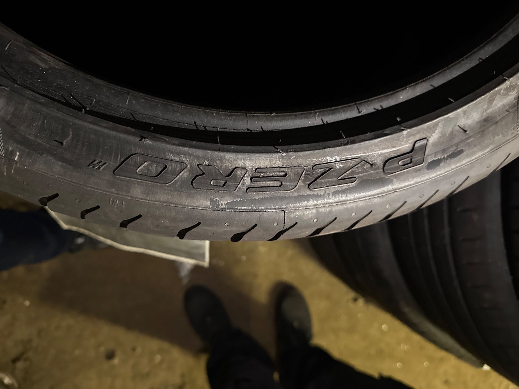 Pneus & Kompletträder: Sommereifen 255/35R20 Pirelli P Zero – Gebraucht aus Lenzburg von mpt_qr6v 1