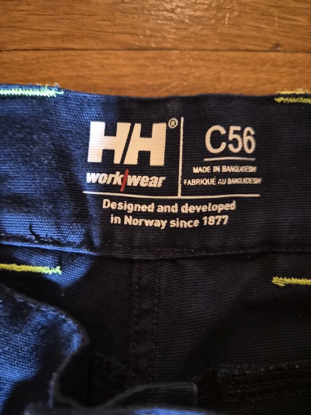 Helly Hansen Pantaloni: Pantalon travail Helly Hansen occasion – Usato da Carouge GE venduto da felipe2007 2