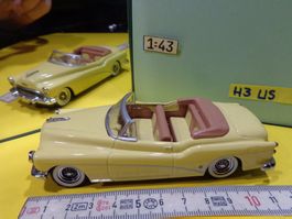 Buick Skylark 1:43 (ohne Box) Dinky  > (H3)