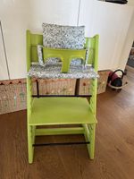 Stokke Tripp Trapp Hochstuhl grün mit Zubehör - Versand ok