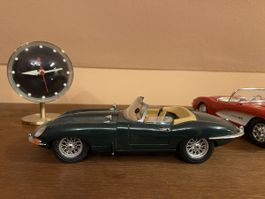Jaguar E-Type Cabriolet 1961 – Bburago 1:18 Modellauto