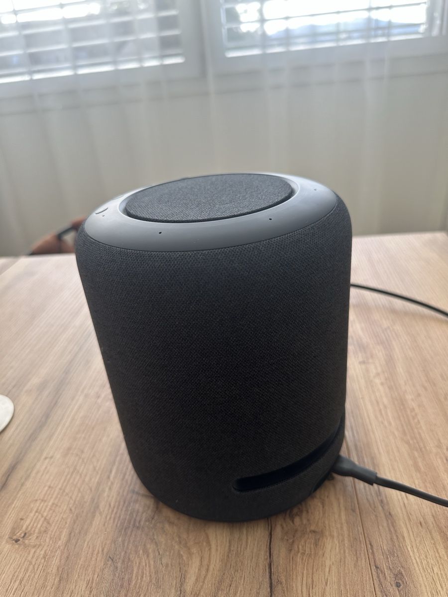 Amazon Casse acustiche: Amazon Echo Studio – Smart Speaker mit Dolby Atmos – Nuovo (secondo la descrizione) da Hünenberg See venduto da misterblee 1