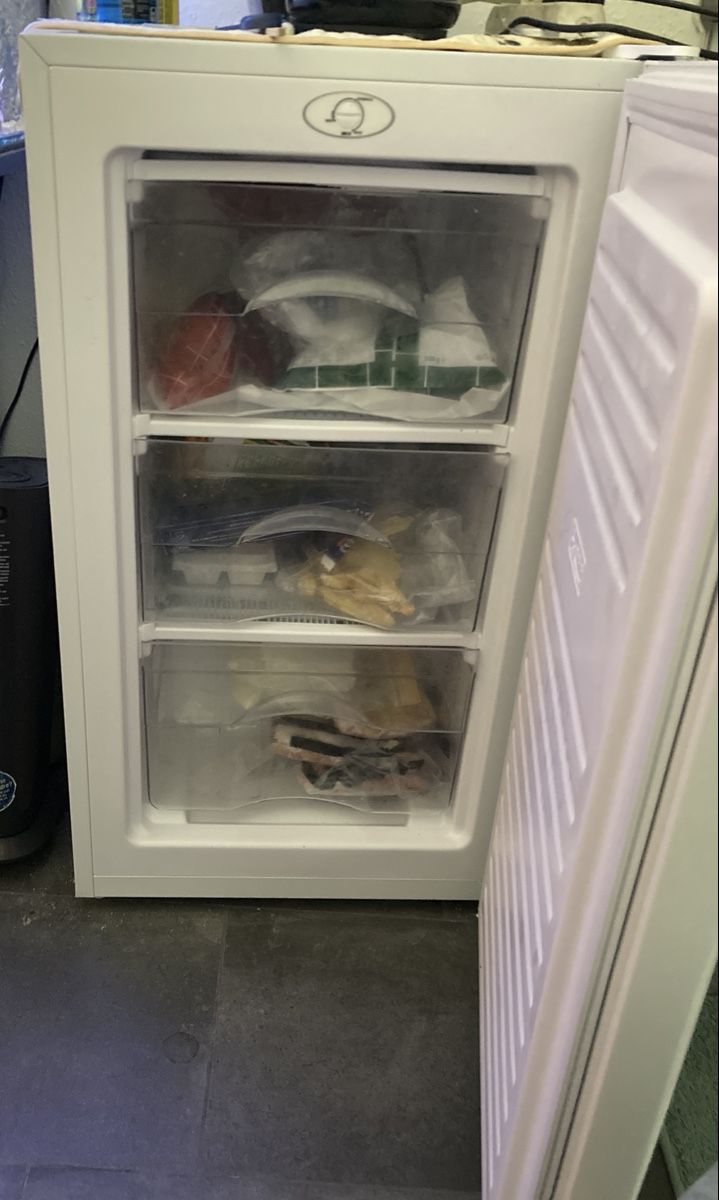 Kibernetik Congelatori: Gefrierschrank Kibernetik 60L – Usato da Basel venduto da edy_78pd 2