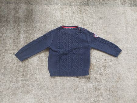 Dunkelblauer Pullover mit Zopfmuster 86 / 92