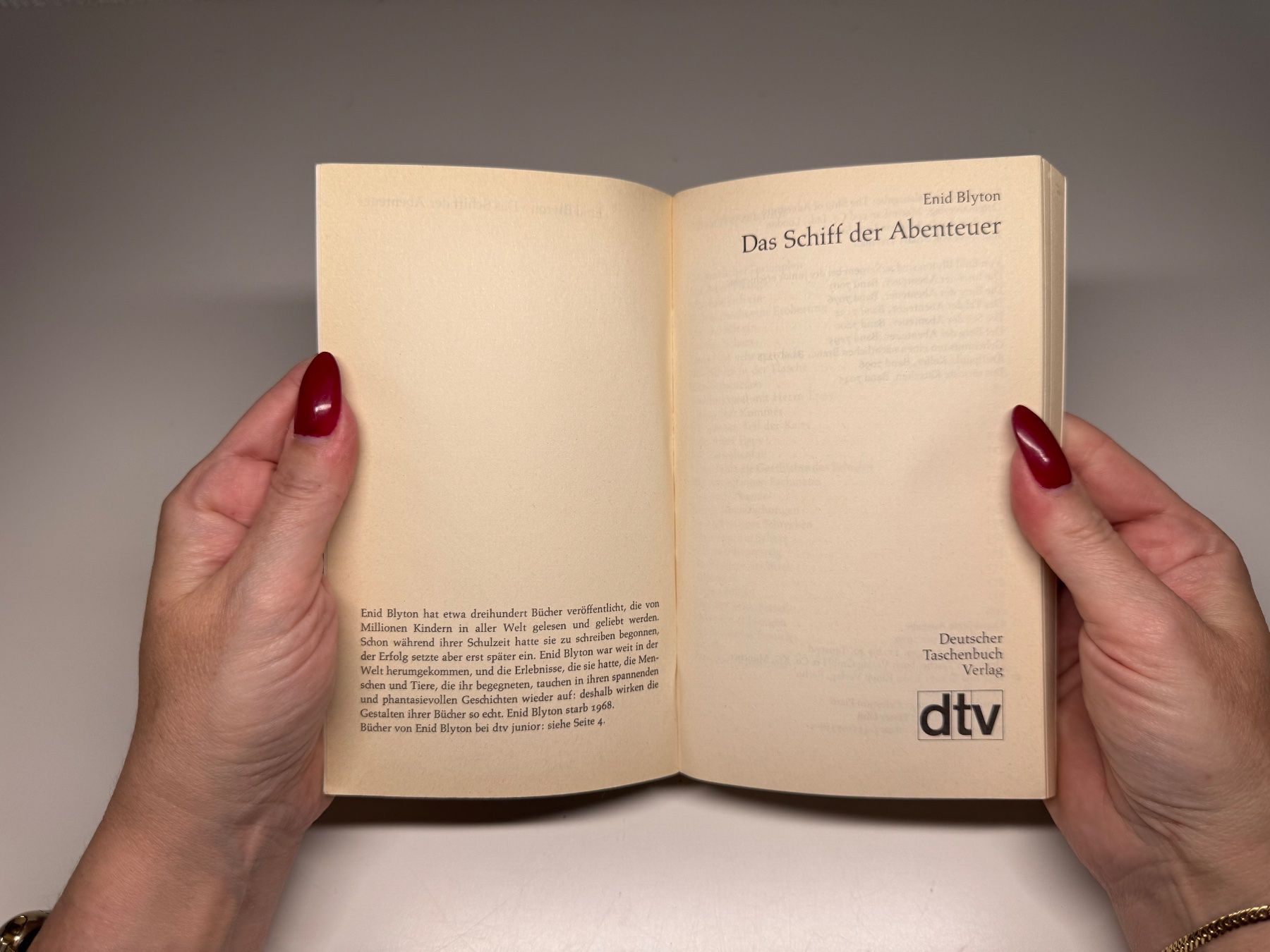 Libri: BUCH: Enya Blyton, Das Schiff der Abenteuer – Usato da Grosswangen venduto da Kleine.Knoepfe 2