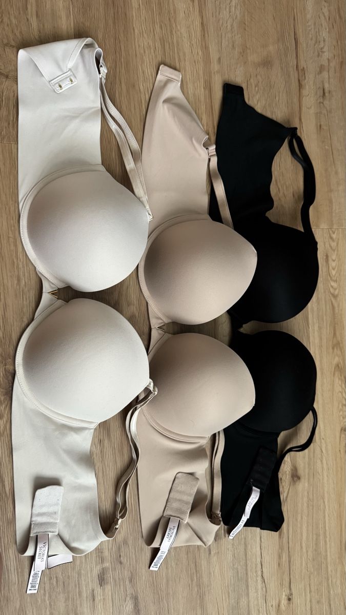 Victoria's Secret Altra biancheria intima: Victoria's Secret BHs Push-up 38C/85   – Usato da Steinhausen venduto da LMercado