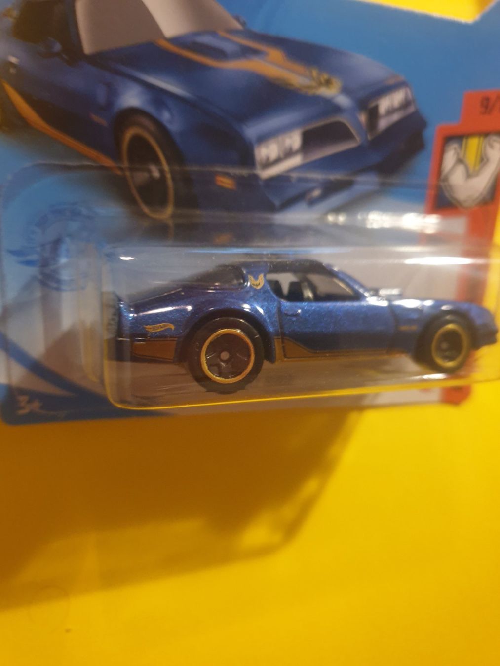 Hot Wheels Modellini d'auto: Hot Wheels HOT BIRD – Nuovo e nell'imballaggio originale da Oftringen venduto da Rotor 4