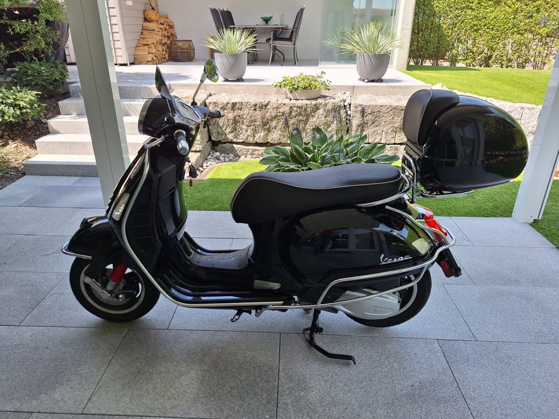 Piaggio Strasse: Piaggio Vespa GTS 300 – Gebraucht aus Maegenwil von Urs.5506