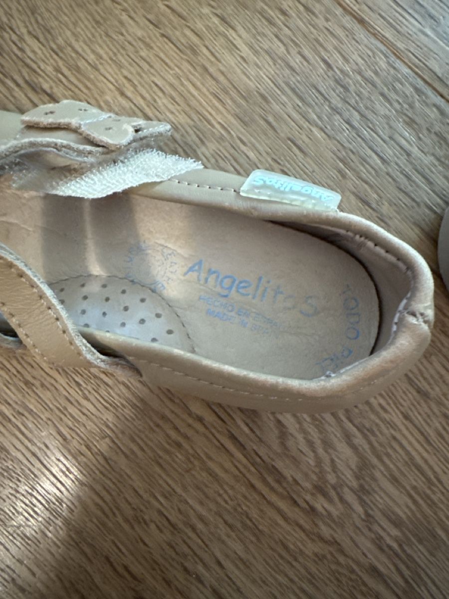 Schuhe für Mädchen: Ballerina, Gr.23, echt Leder – Gebraucht aus St. Gallen von Venus1010 2