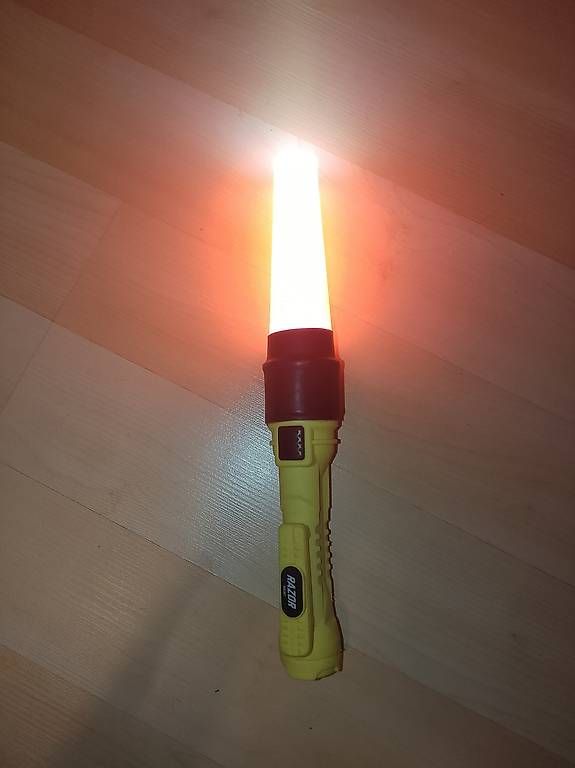 Lampade: Razor Verkehrs-Stablampe – Nuovo (secondo la descrizione) da Hettlingen venduto da London1982