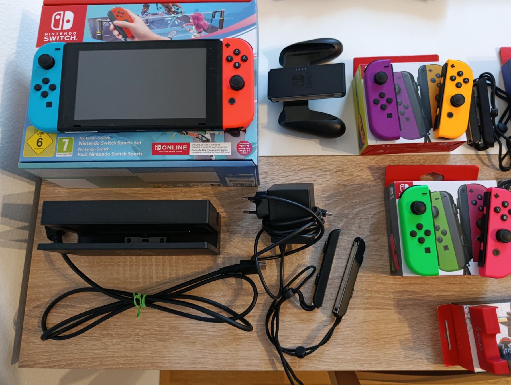 Nintendo Konsolen: Nintendo Switch 1 mit Zubehör – Neu (gemäss Beschreibung) aus Ostermundigen von kit_dh6z