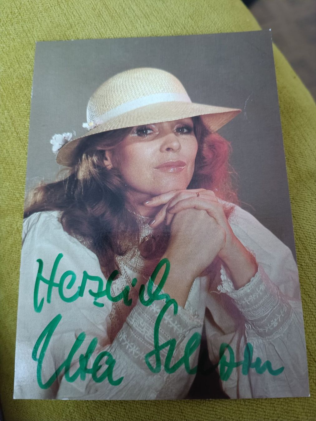 Autografi: Uta Schorn -  handsignierte AK – Usato da Menziken venduto da Autogramme