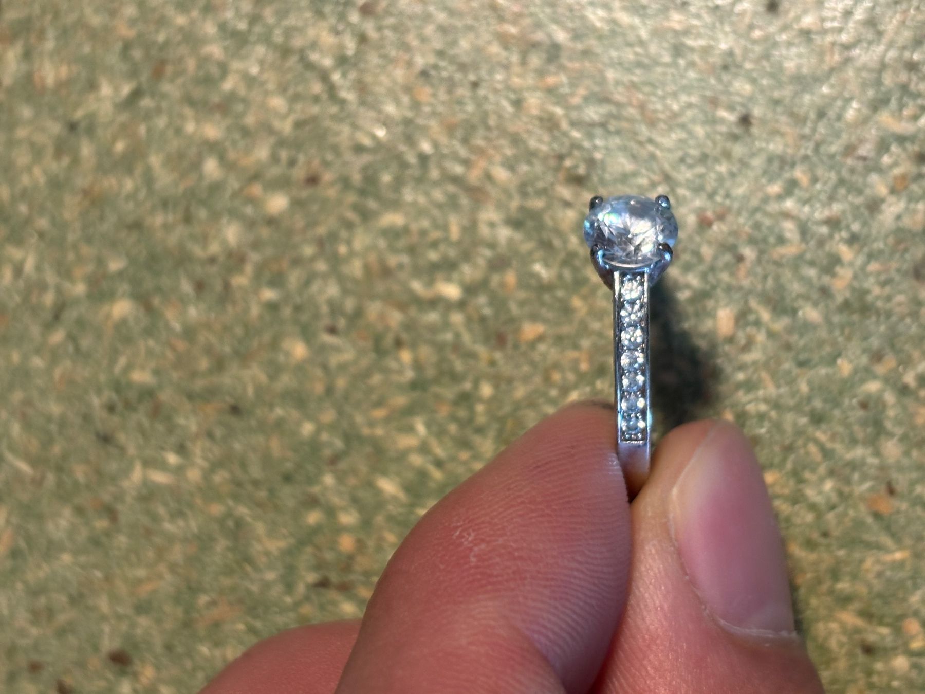 Swarovski Anelli: Swarovski Ring mit 15 Steinen – Usato da Holziken venduto da scedi21 2