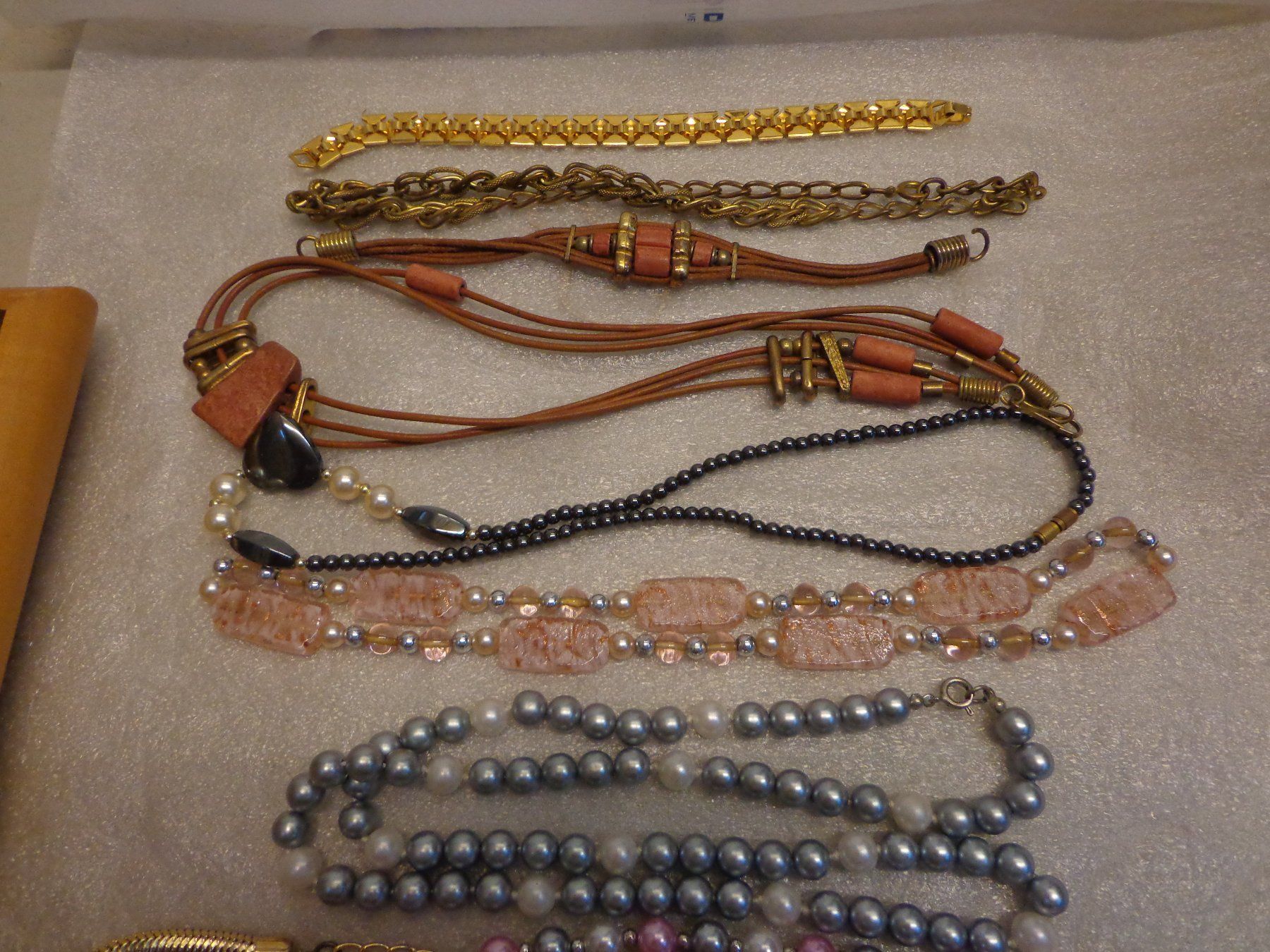 Altri gioielli: 1 Posten Modeschmuck ab 1.- – Usato da Zofingen venduto da schmidi67 1