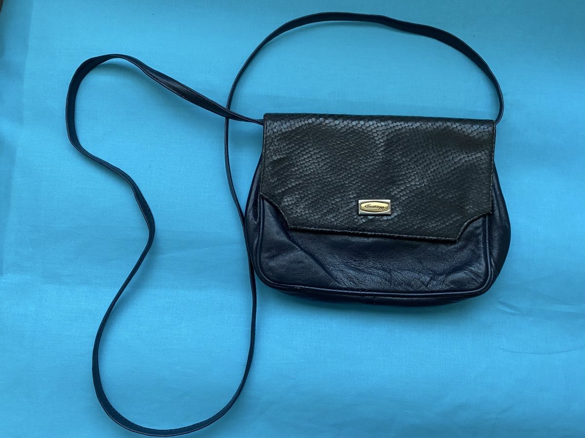 Borse da donna: Elegante Leder Handtasche blau grau – Usato da Flawil venduto da sonnengeist