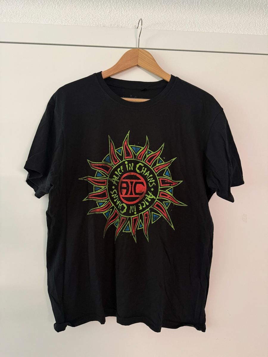 T-Shirts: Alice in Chains Vintage Logo Tshirt – Gebraucht aus Glattpark(Opfikon) von Sonyc
