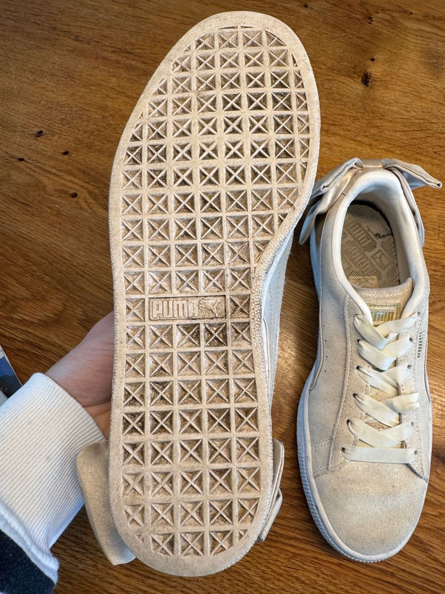 Puma Scarpe da donna: Puma Suede Bow Sneaker Gr. 38.5, – Usato da Niederbüren venduto da poschti 3