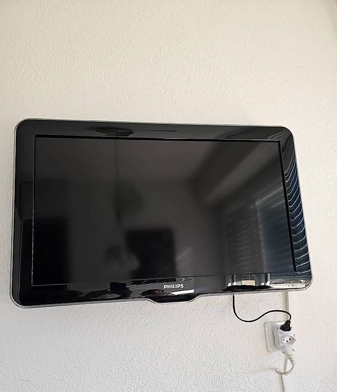 Philips Televisori: Télévision Philips lcd 32PFL5404H/12 – Usato da Sion venduto da ClintBoss1380 1