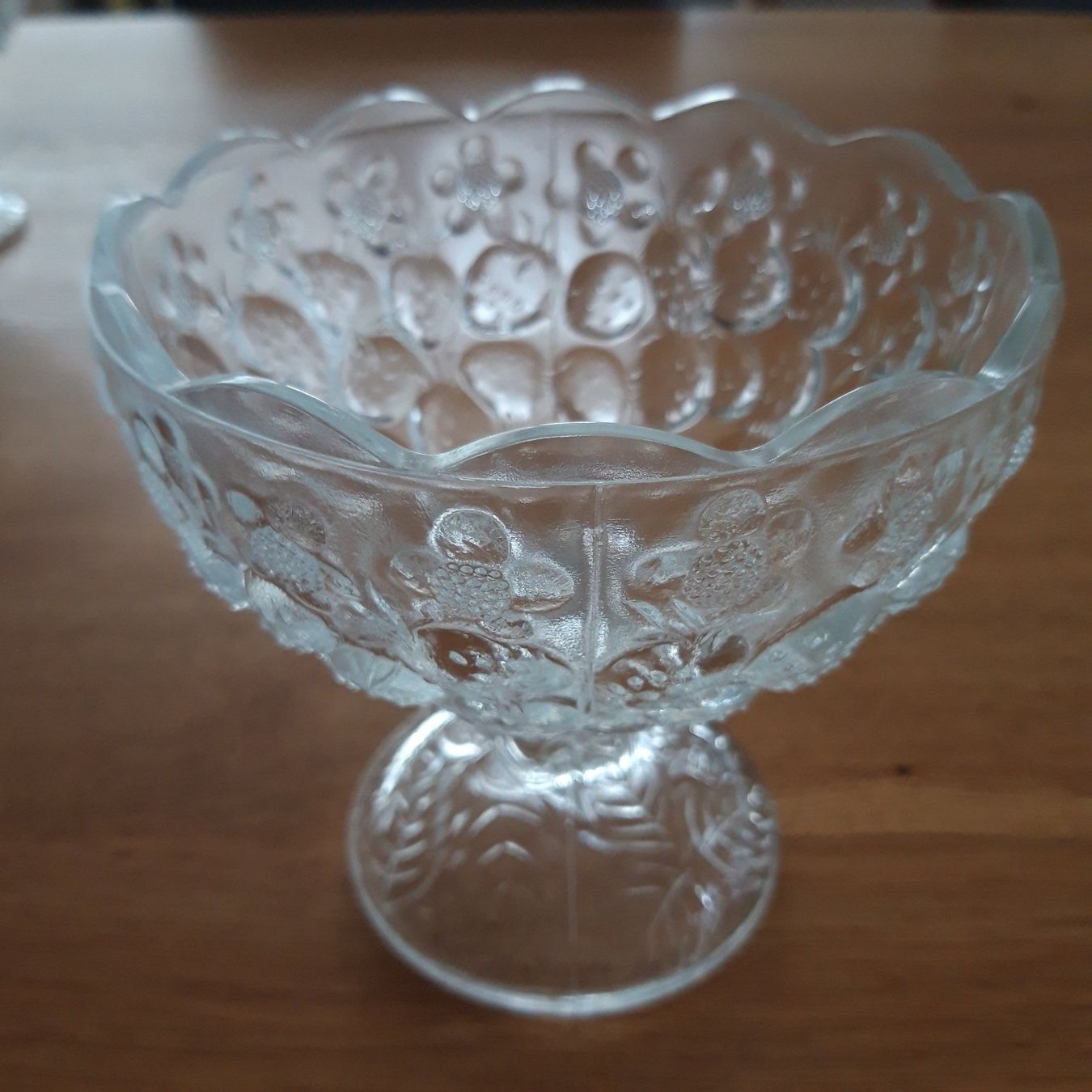 Set di piatti: Dessert Gläser – Usato da Ennetbürgen venduto da Kondor1950 2
