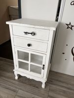 Nachttisch weiss mit 2 Schubladen und Glastür Shabby Chic