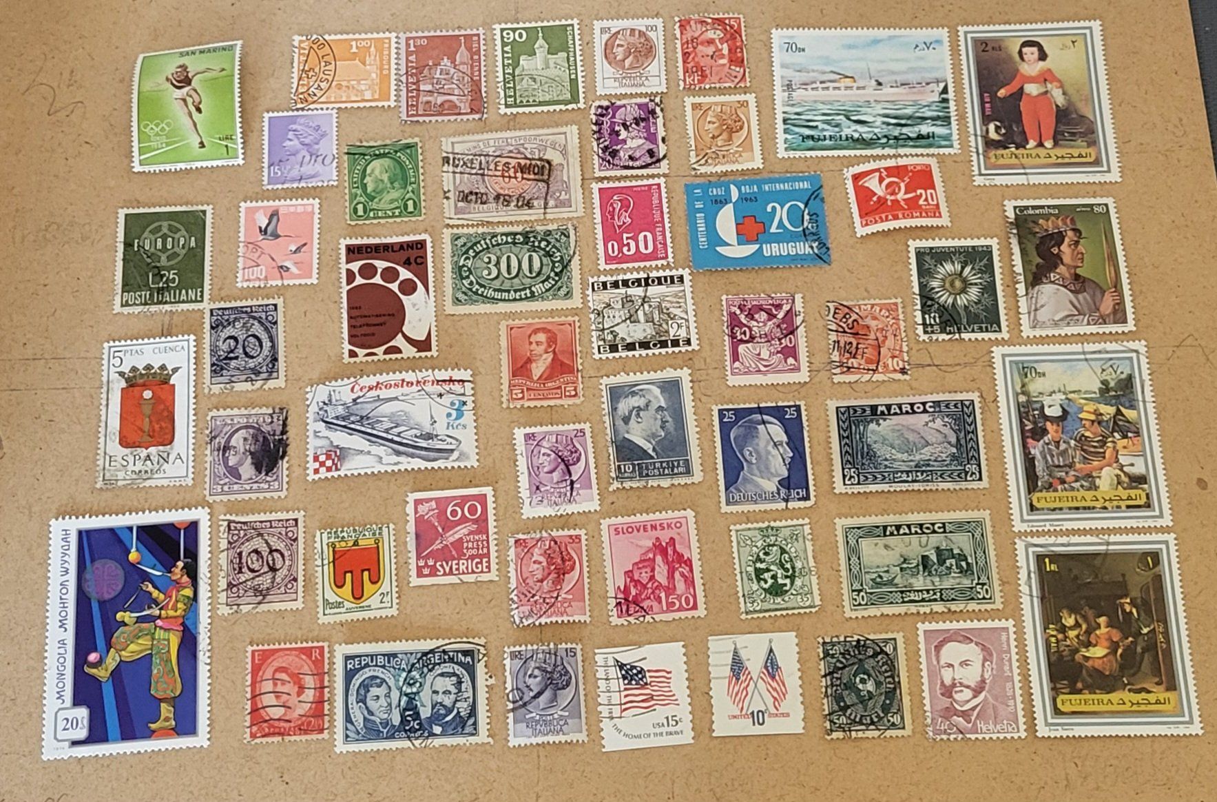 Tutti i francobolli: 50 verschiedene briefmarken ganze welt – Usato da St Gallen venduto da Stampsalshobby