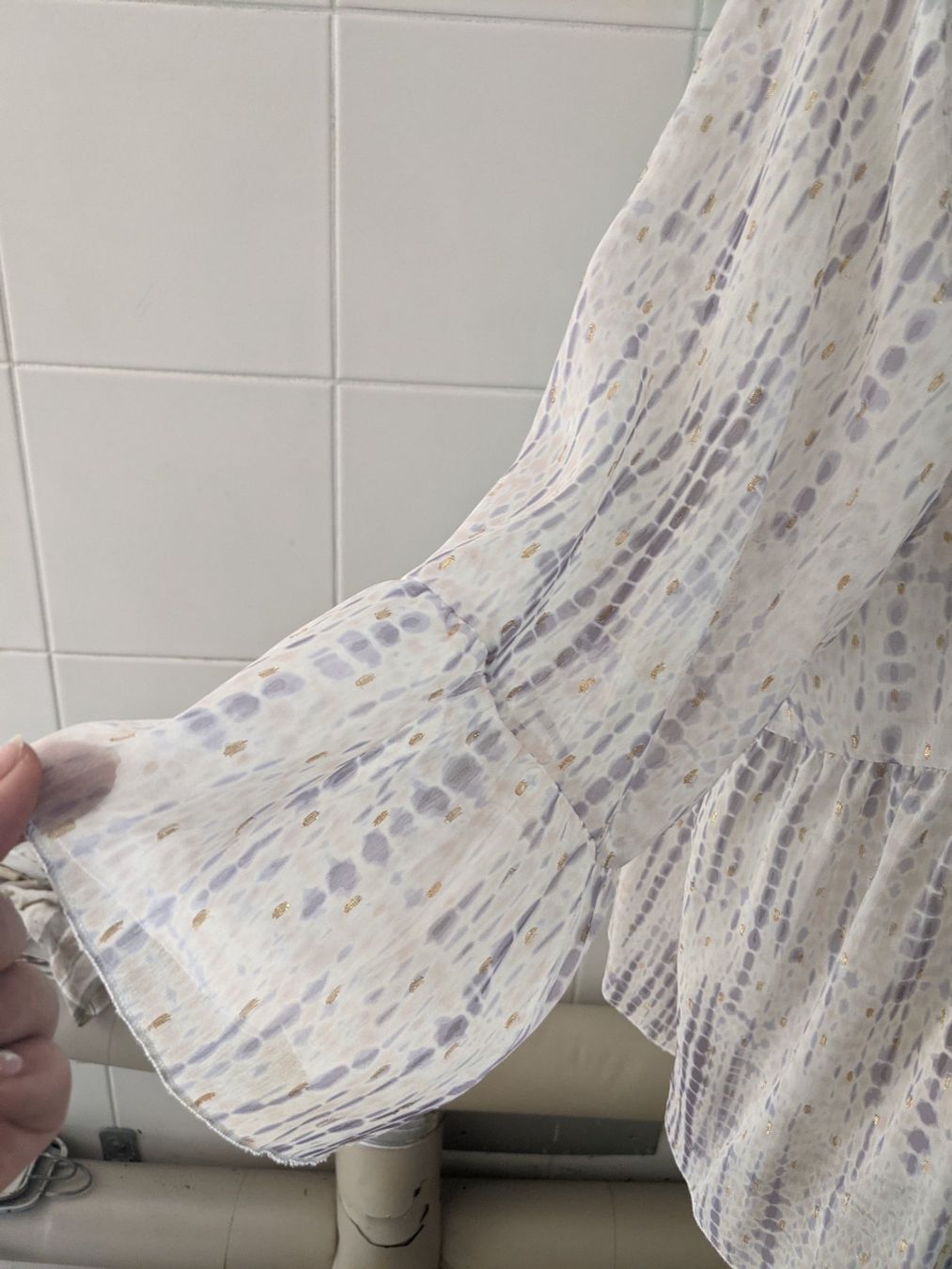 Camicette: Damen Bluse GR 44 – Nuovo (secondo la descrizione) da Langnau am Albis venduto da Judithsebi 1